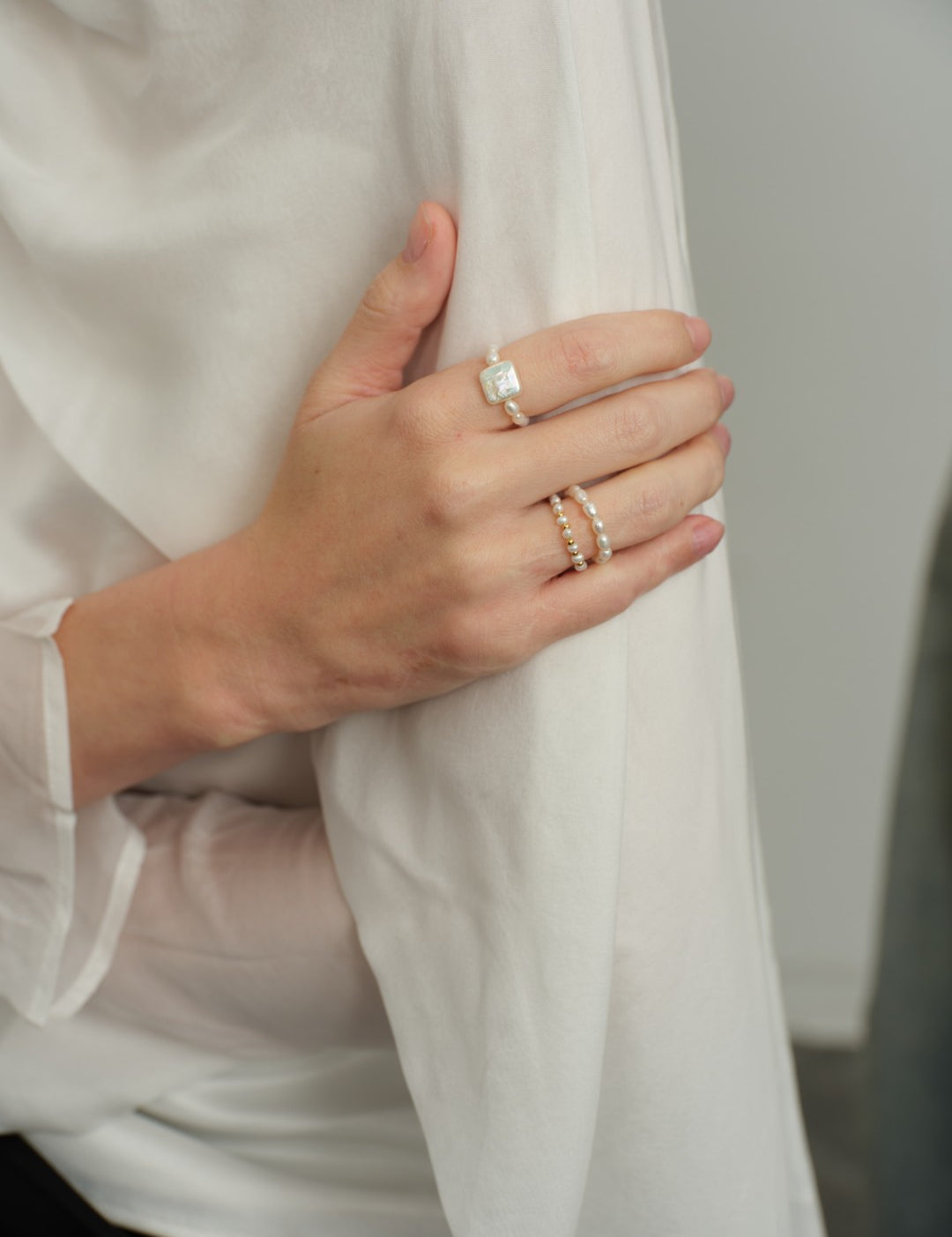 Elastic Irregular Rice Pearl Ring gembea jewelry