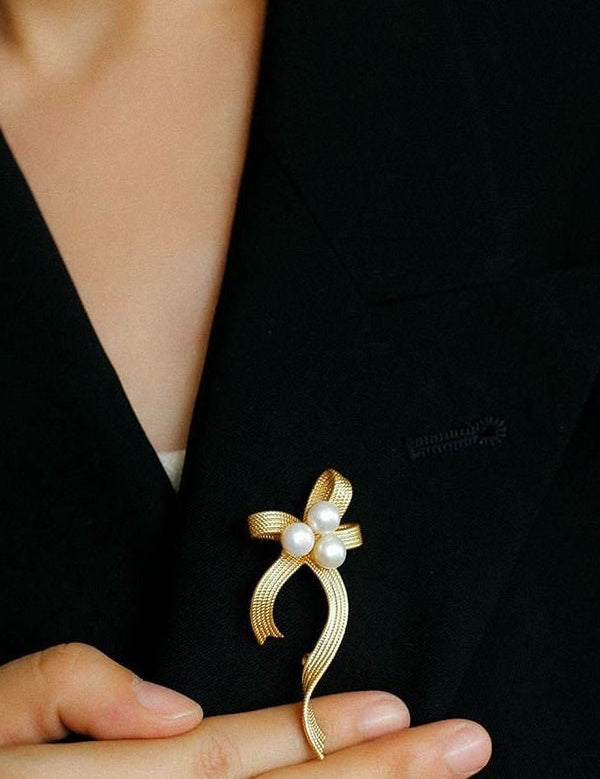 Elegant Bow Freshwater Pearl Brooch gembea jewelry