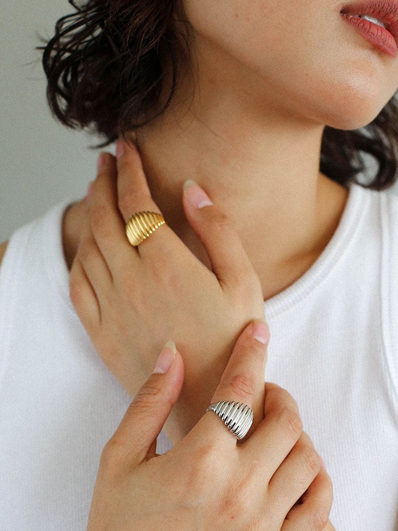 Elegant Vertical Stripe Gold Silver Ring gembea jewelry