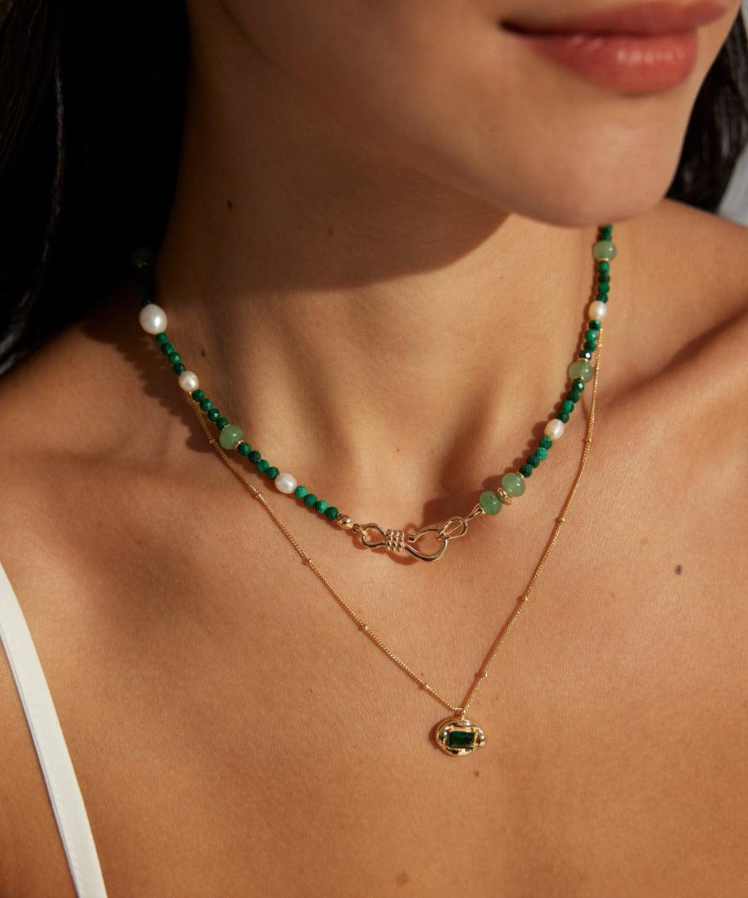 Emerald Green Jadeite Peacock Pearl Necklace - Gembea Jewelry