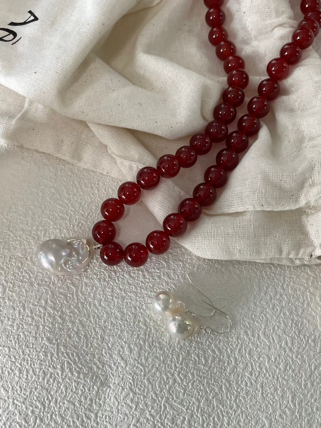 Red Agate Baroque Pearl Pendant Necklace - Gembea Jewelry