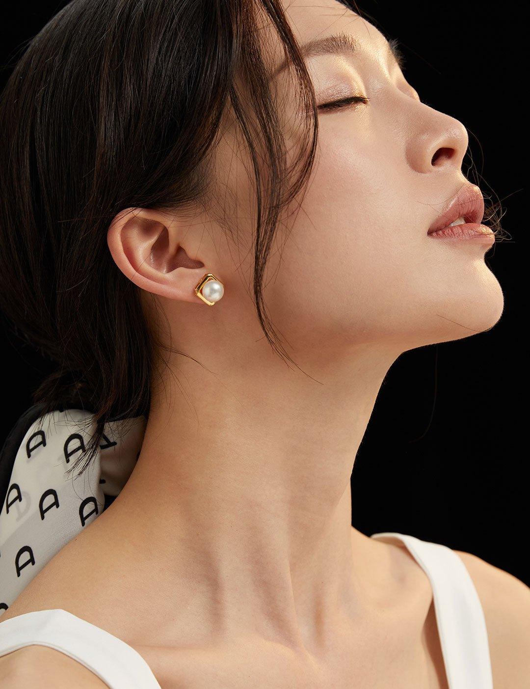 Geometric Freshwater Pearl Earrings - Gembea Jewelry