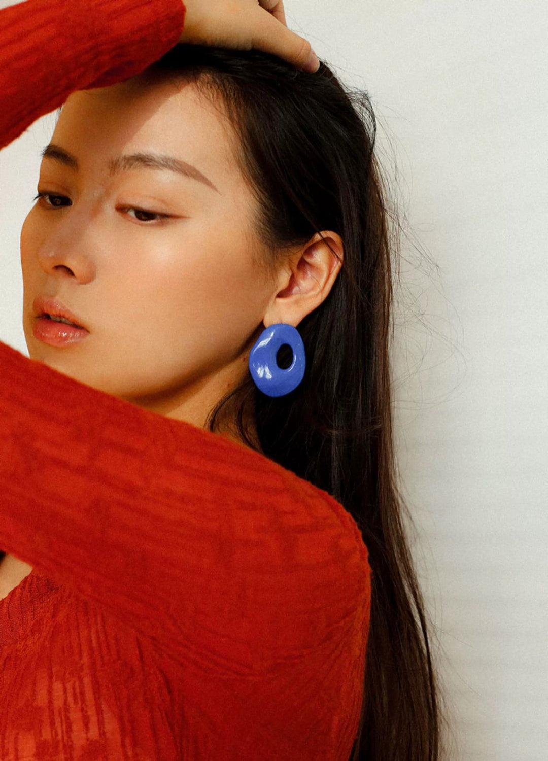 Geometric Oval Hollow Blue Enamel Earrings - Gembea Jewelry