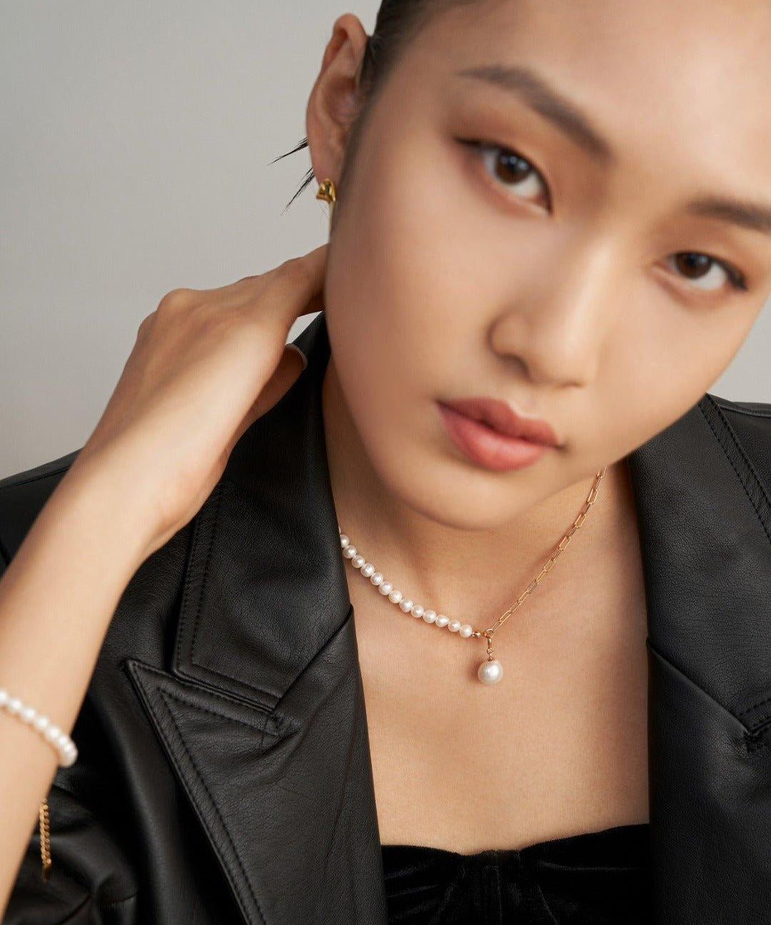 Asymmetrical Chain Baroque Pearl Necklaces - Gembea Jewelry