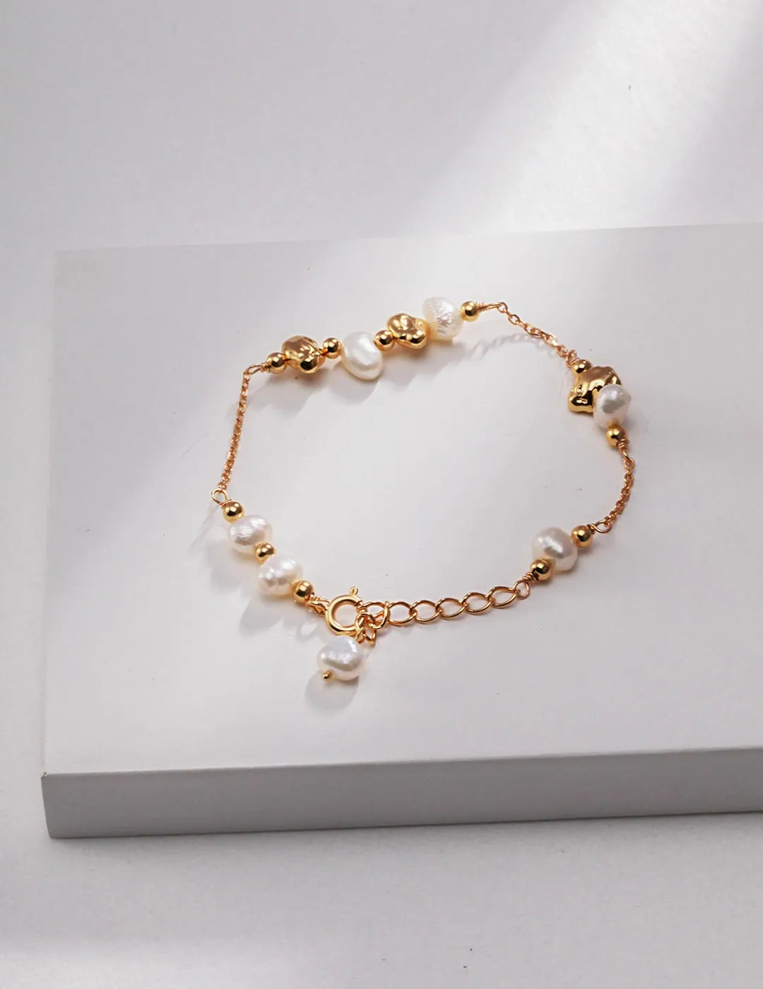 Gold Chain Pearl Bracelet