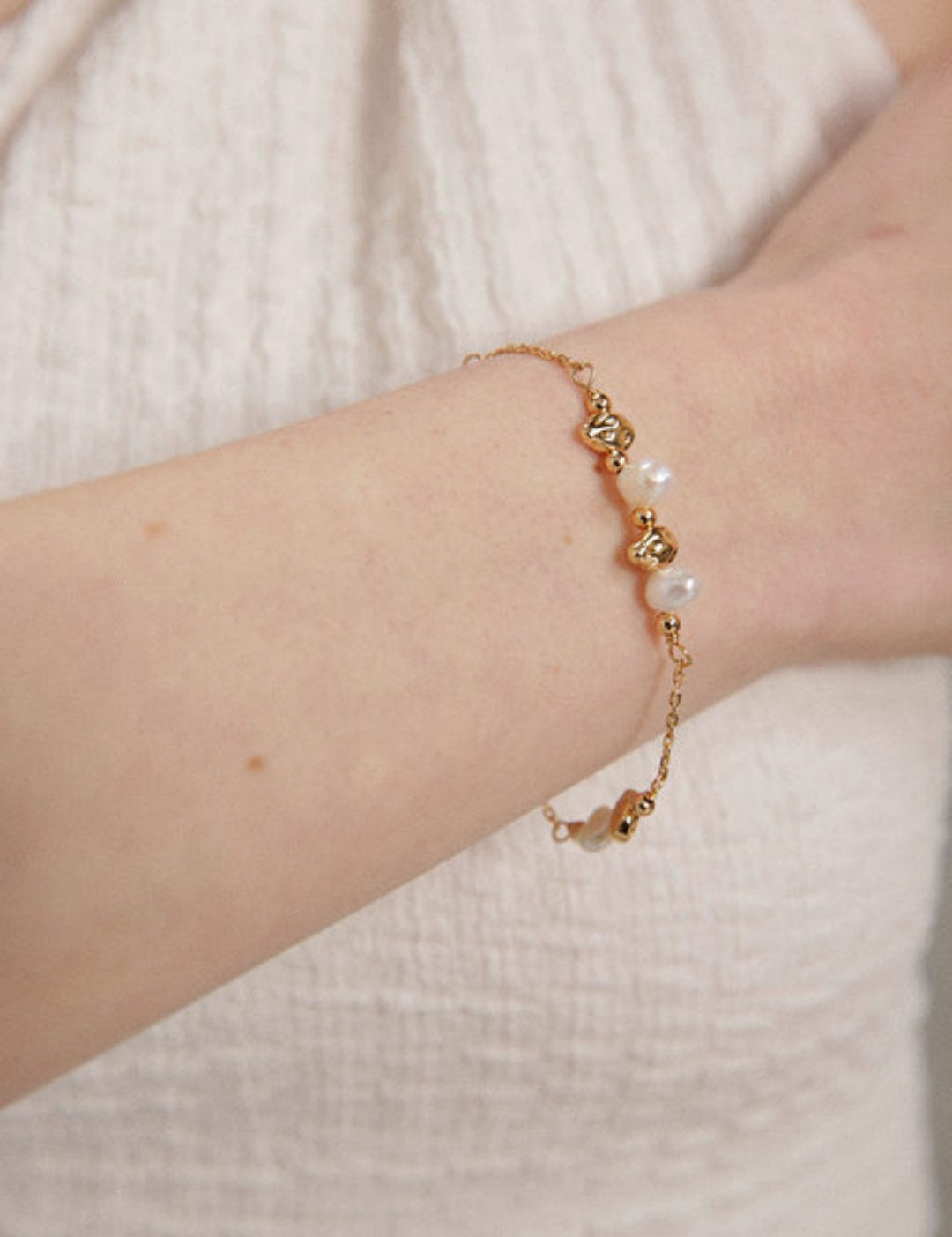 Gembea Jewelry Gold Chain Pearl Bracelet