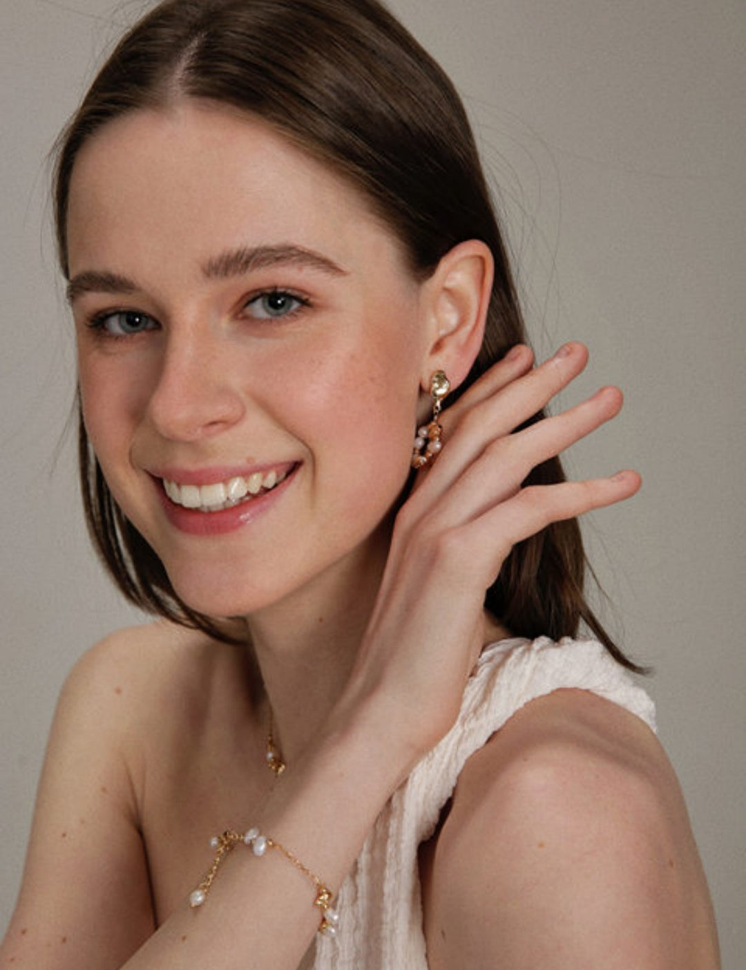 Gembea Jewelry Gold Chain Pearl Bracelet