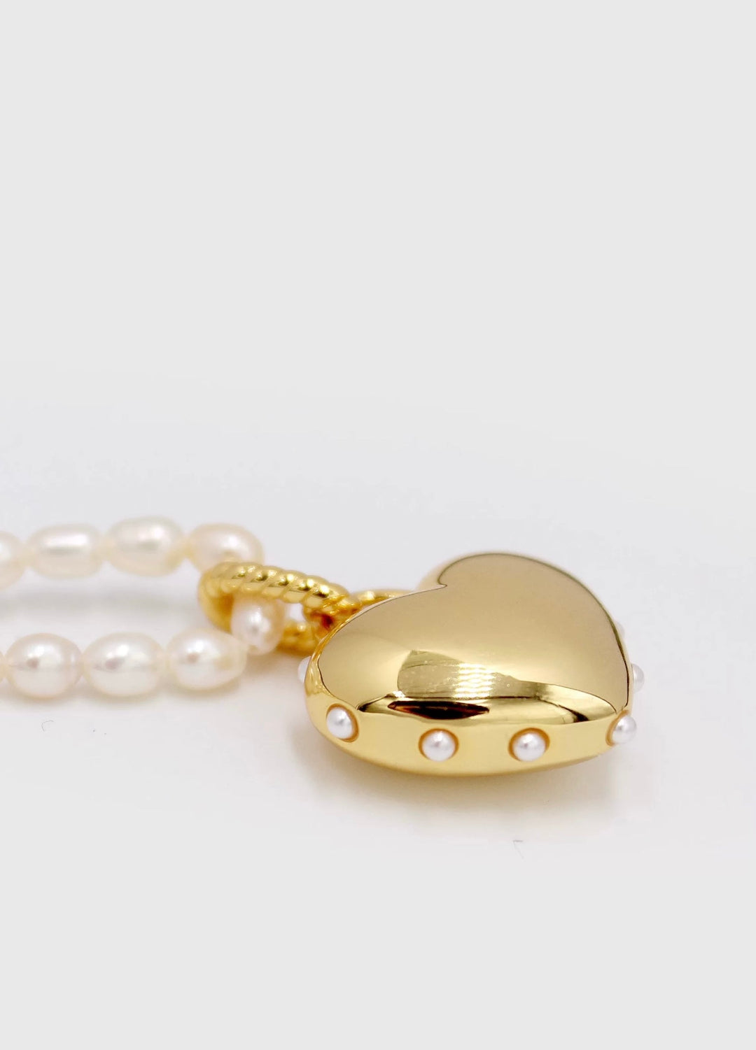 Golden Heart Pendant Pearl Beaded Necklace GEMBEA JEWELRY