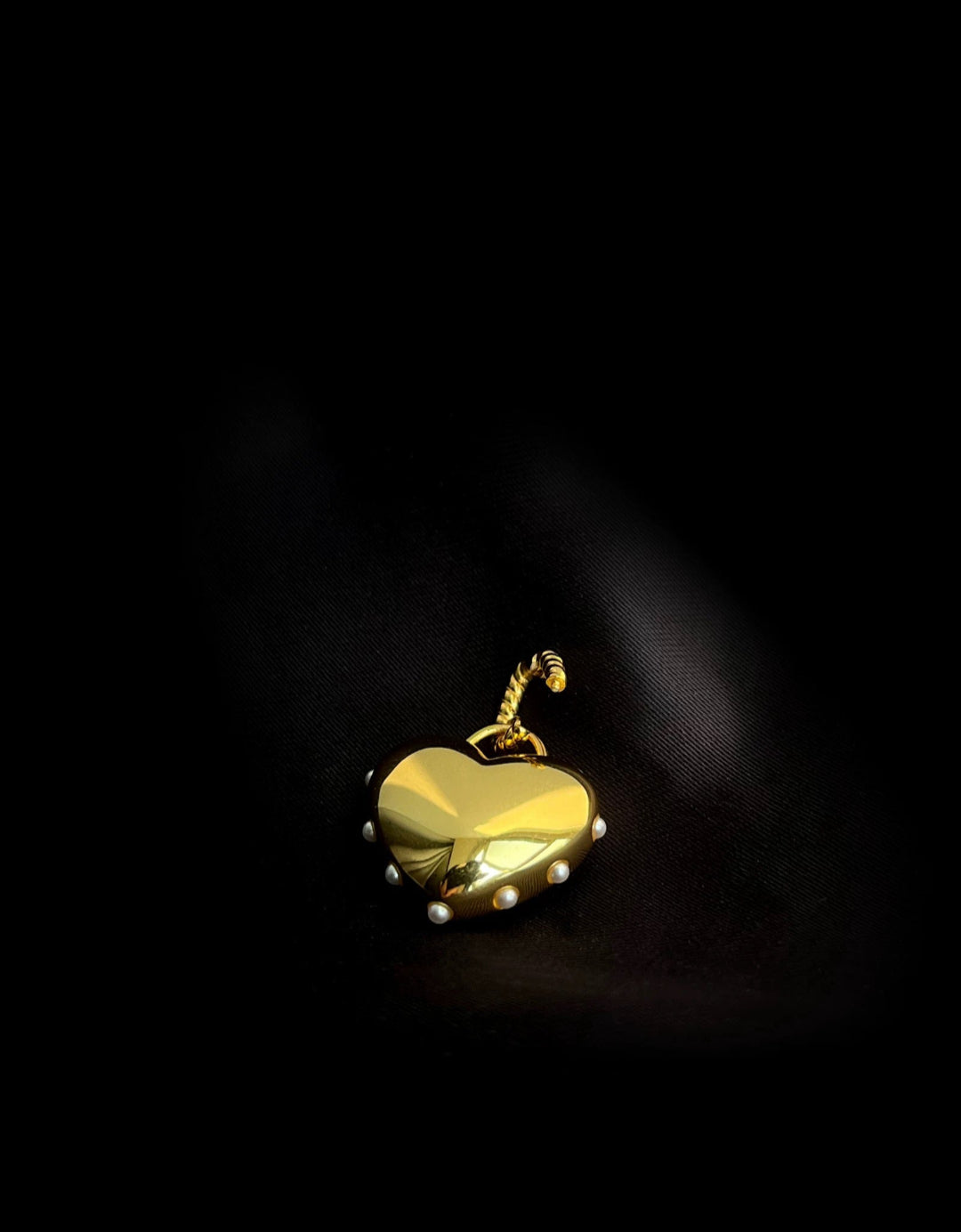 Golden Heart Pendant Pearl Beaded Necklace GEMBEA JEWELRY