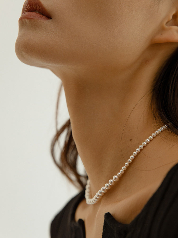 Gradient Artificial Pearl Collarbone Necklace-Gembea Jewelry