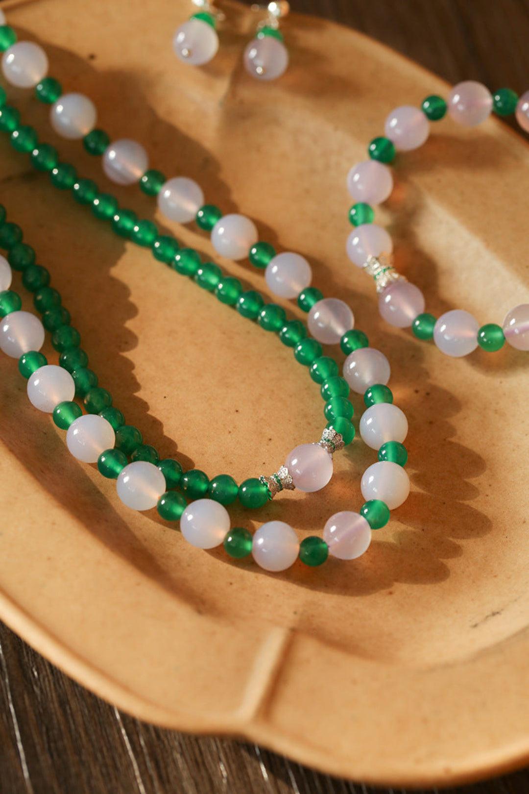 Spring Heartbeat Green Agate Necklace - Gembea Jewelry
