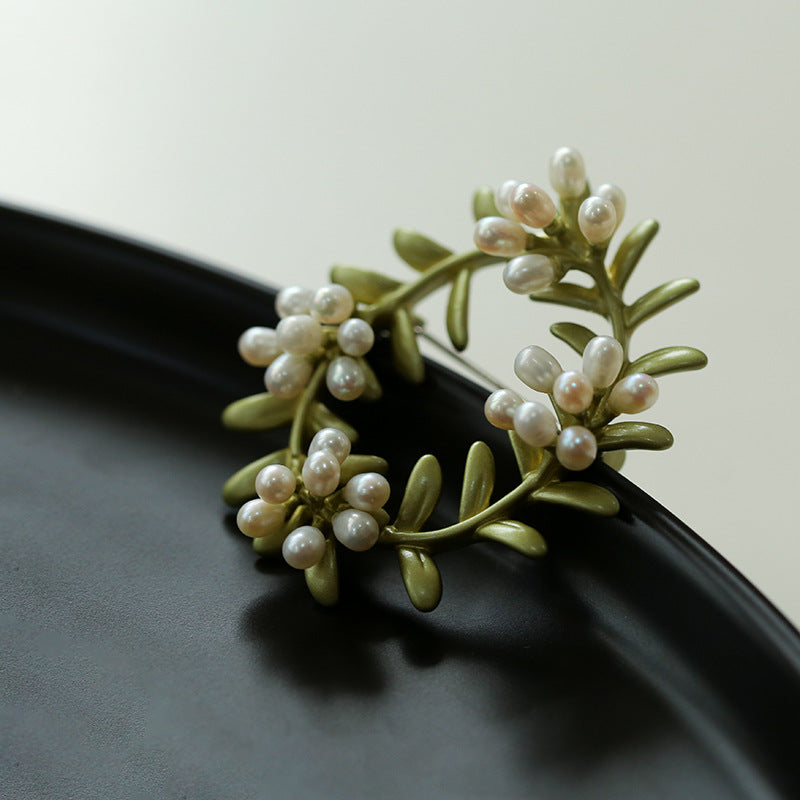 Green Leaf Peach Blossom Pearl Brooch gembea jewelry