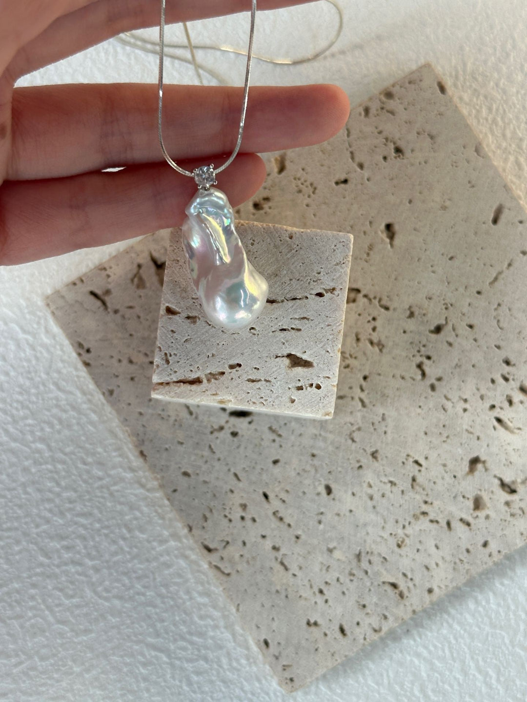 Baroque Pendant Chain Necklace