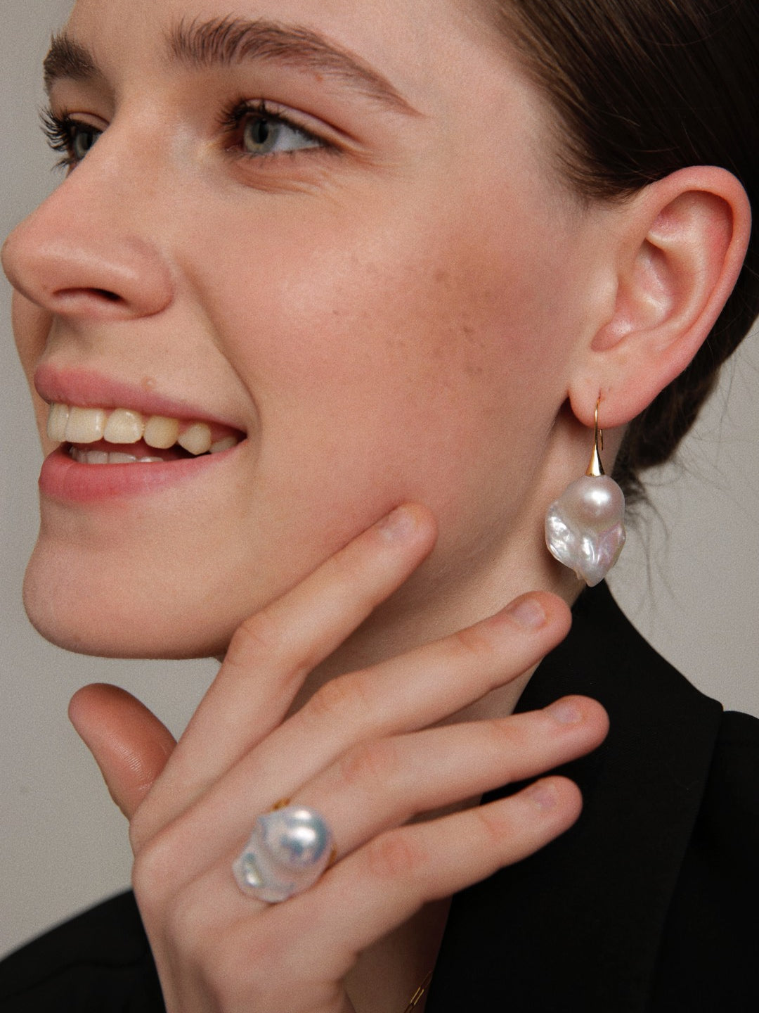 Gembea Jewelry Baroque Pearl Drop Ear Hook Earrings