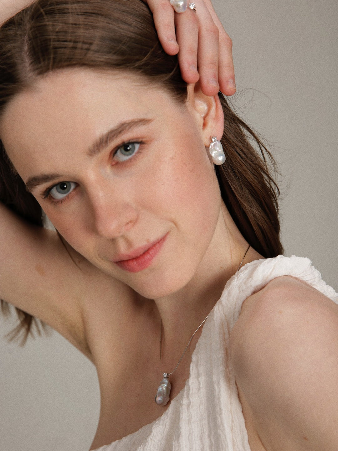 Gembea Jewelry Baroque Pearl Zircon Stud Earrings