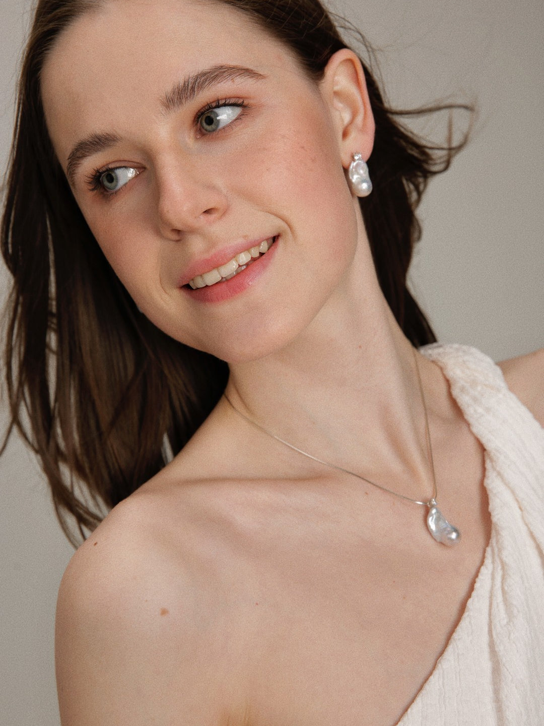 Gembea Jewelry Baroque Pearl Zircon Stud Earrings