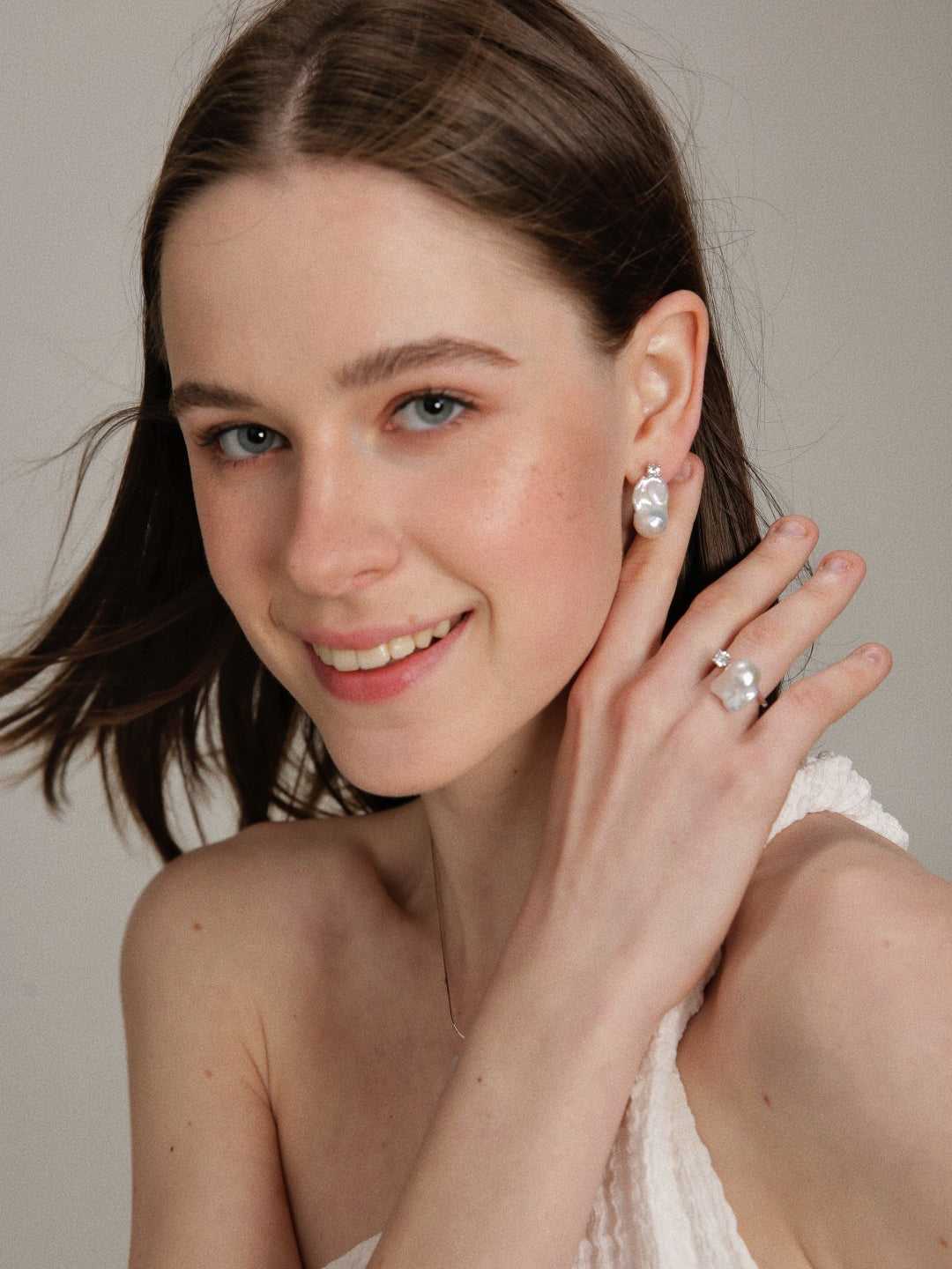 Gembea Jewelry Baroque Pearl Zircon Stud Earrings