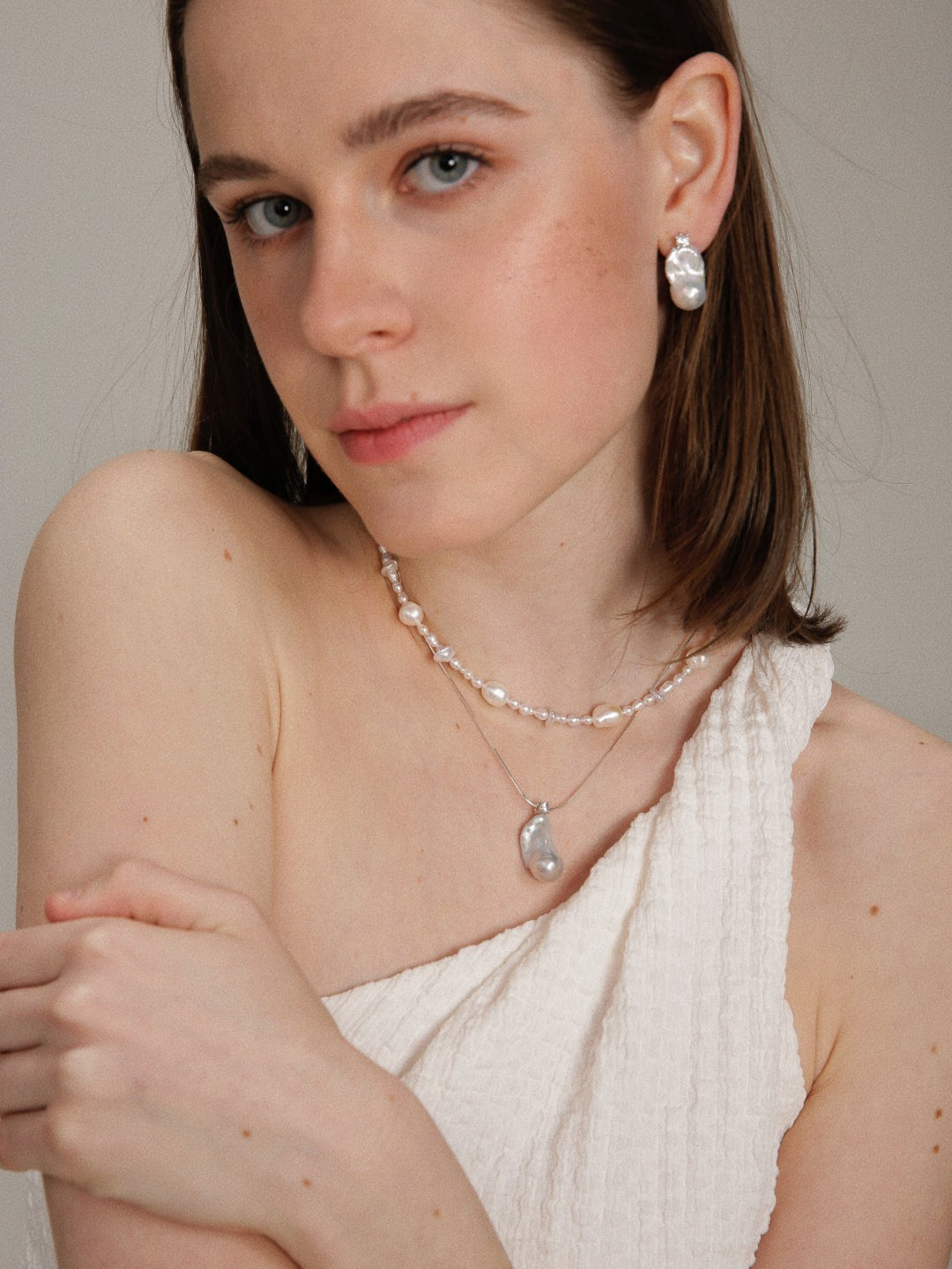 Gembea Jewelry Simple Freshwater Pearl Necklace