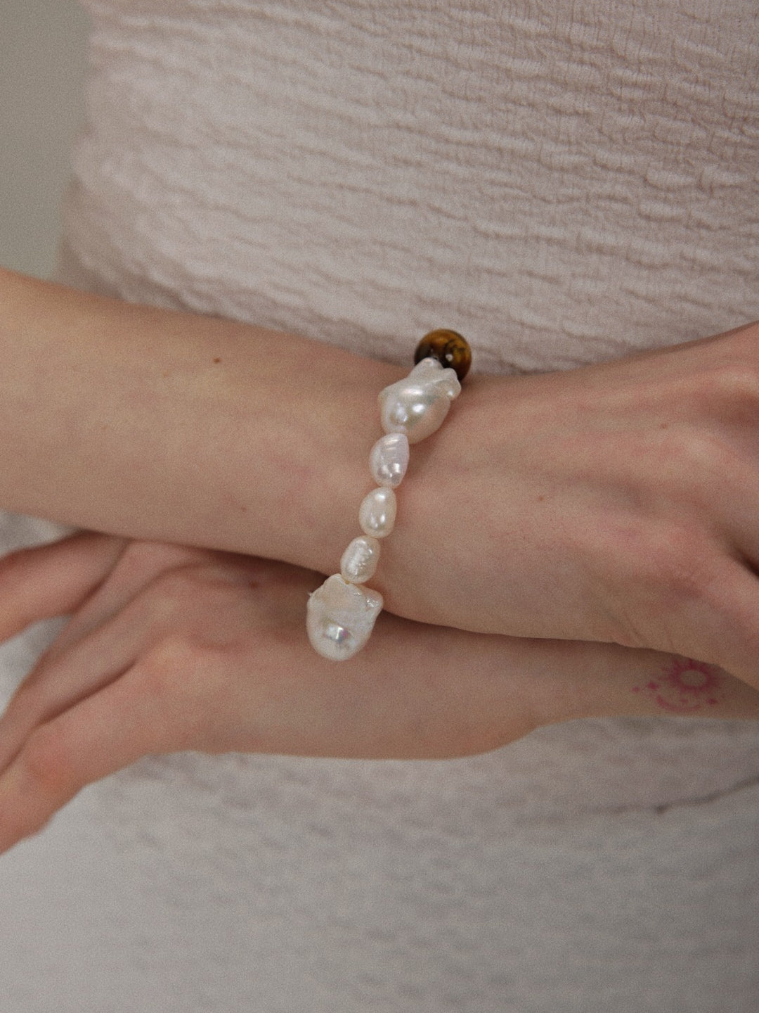 Gembea Jewelry Amber Baroque Pearl Bracelet