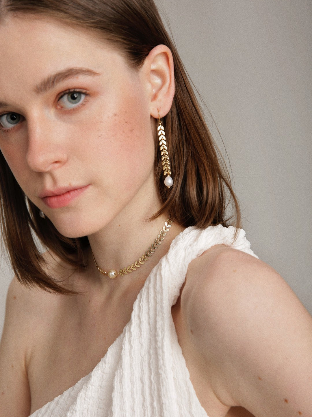 Gembea Jewelry Love and the City Leaf Pearl Earrings