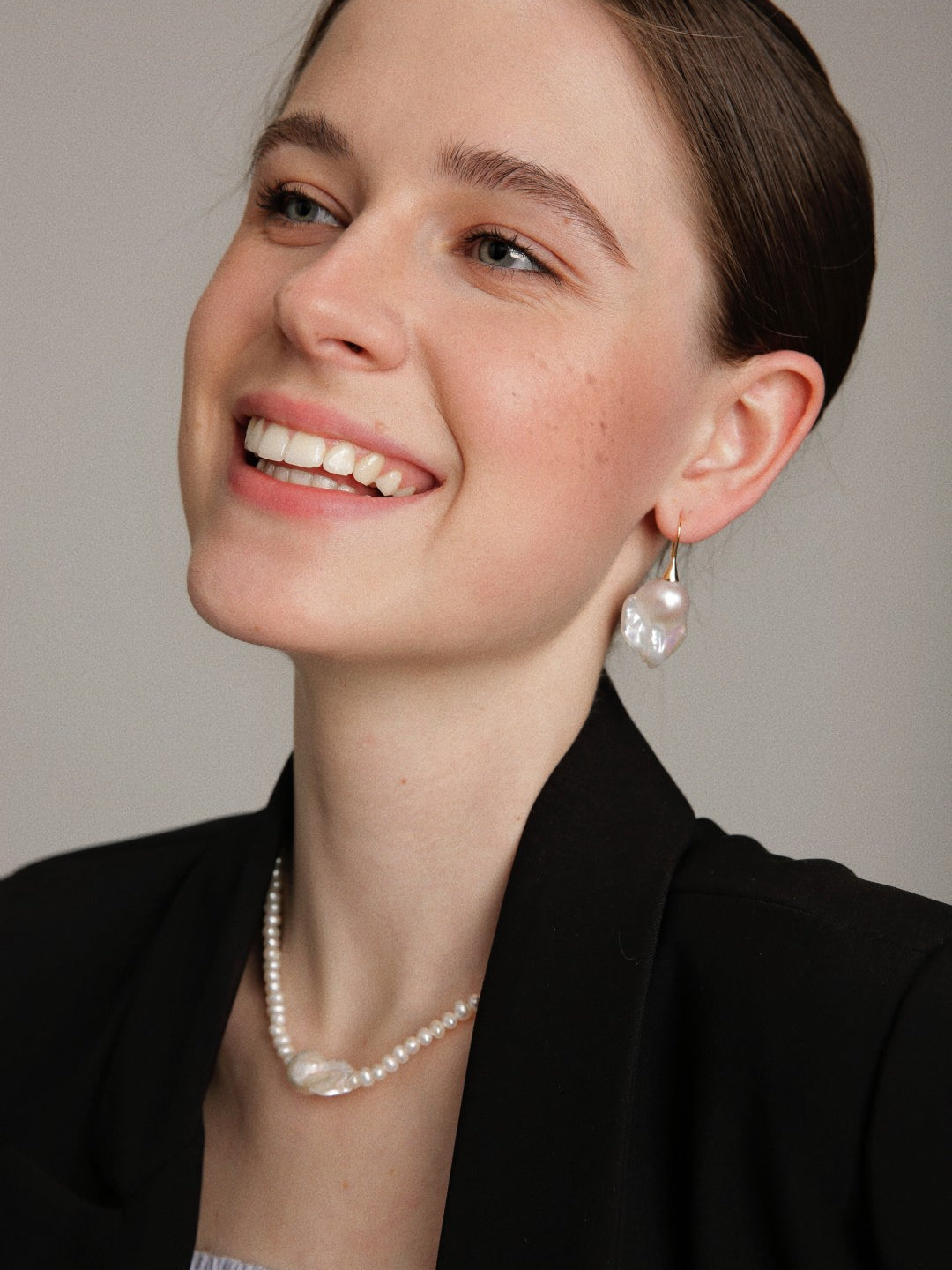 Gembea Jewelry Baroque Pearl Beaded Necklace