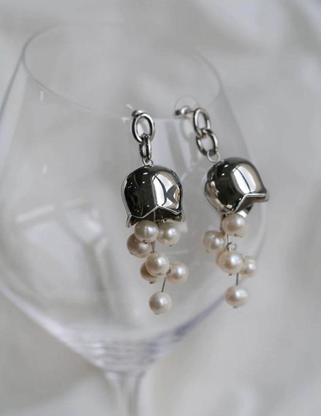 Lily of the Valley Natural Pearl Earrings