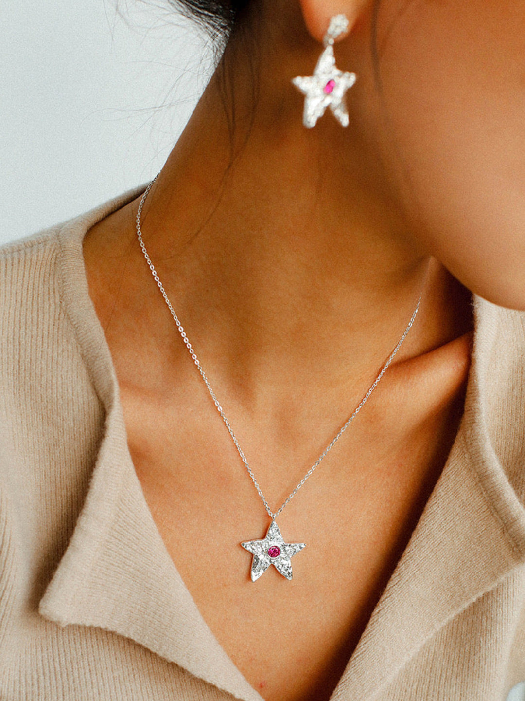 Dazzling Single Stars Necklace Gold Silver