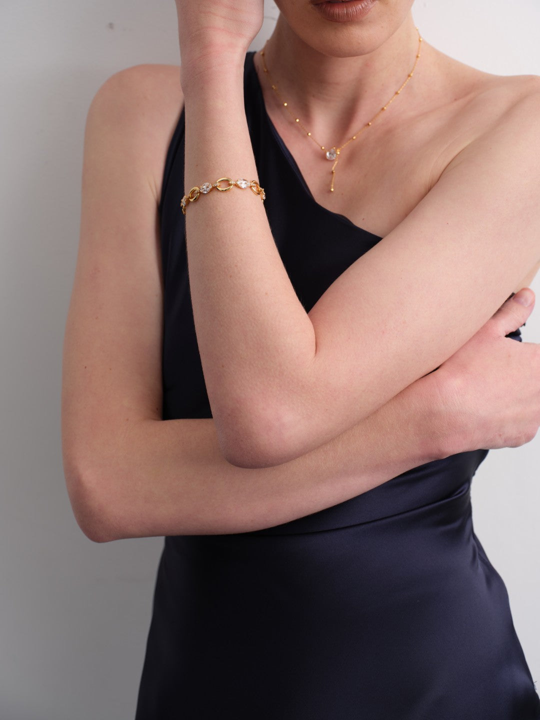 Interlock Halo Lab-grown Diamond Fine Bracelet gembea jewelry