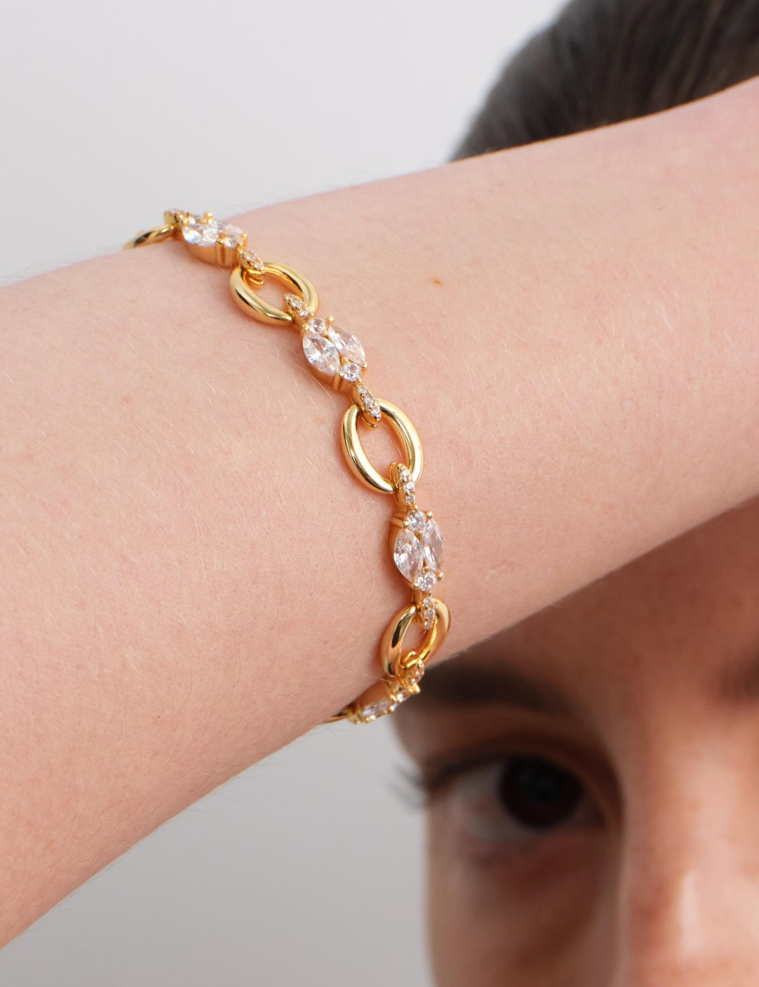 Interlock Halo Lab-grown Diamond Fine Bracelet gembea jewelry