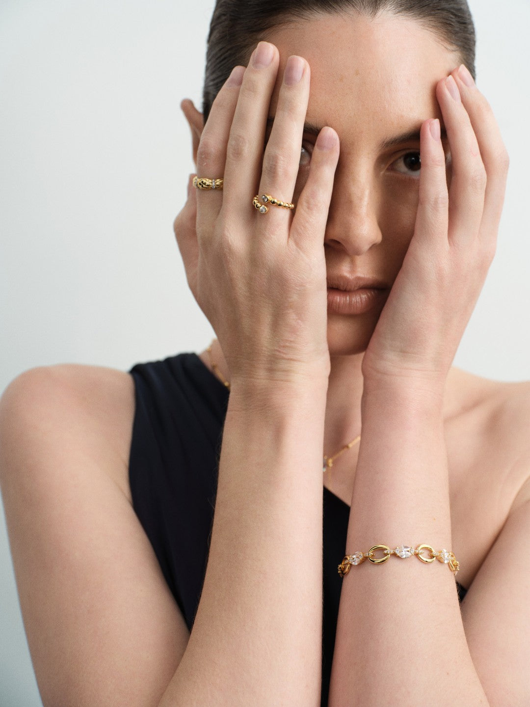 Interlock Halo Lab-grown Diamond Fine Bracelet gembea jewelry