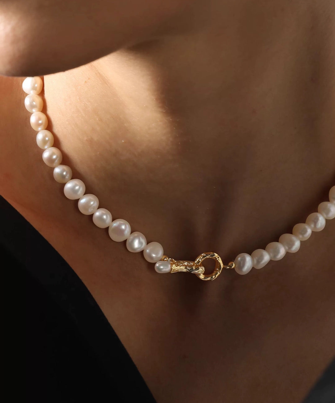 Irregular Baroque Pearl Choker Necklace gembea jewelry