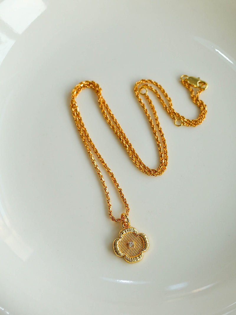 Lace Embroidered Four Leaf Clover Pendant Necklace gembea jewelry