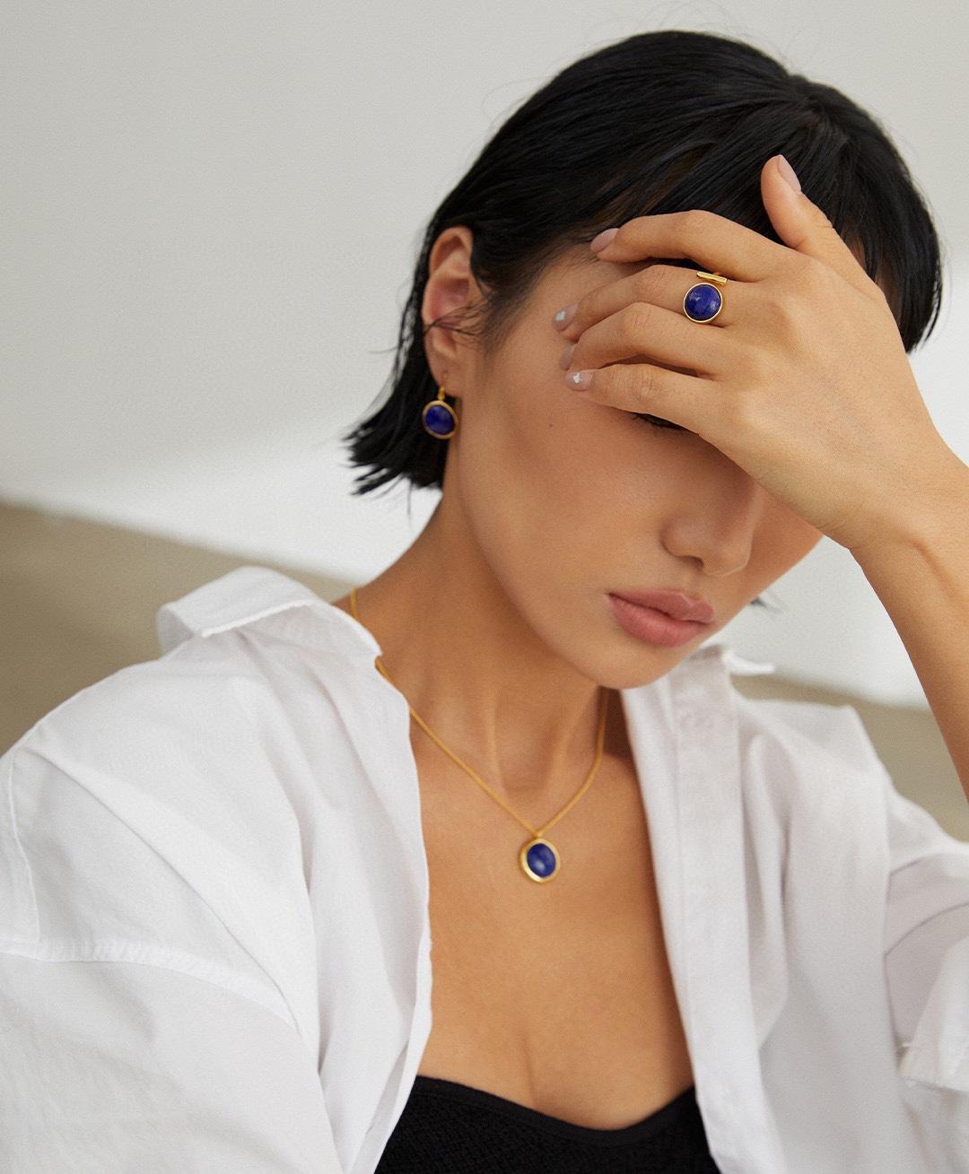 Gembea Jewelry Lazuli Days Series Blue Halo Pendant Necklace