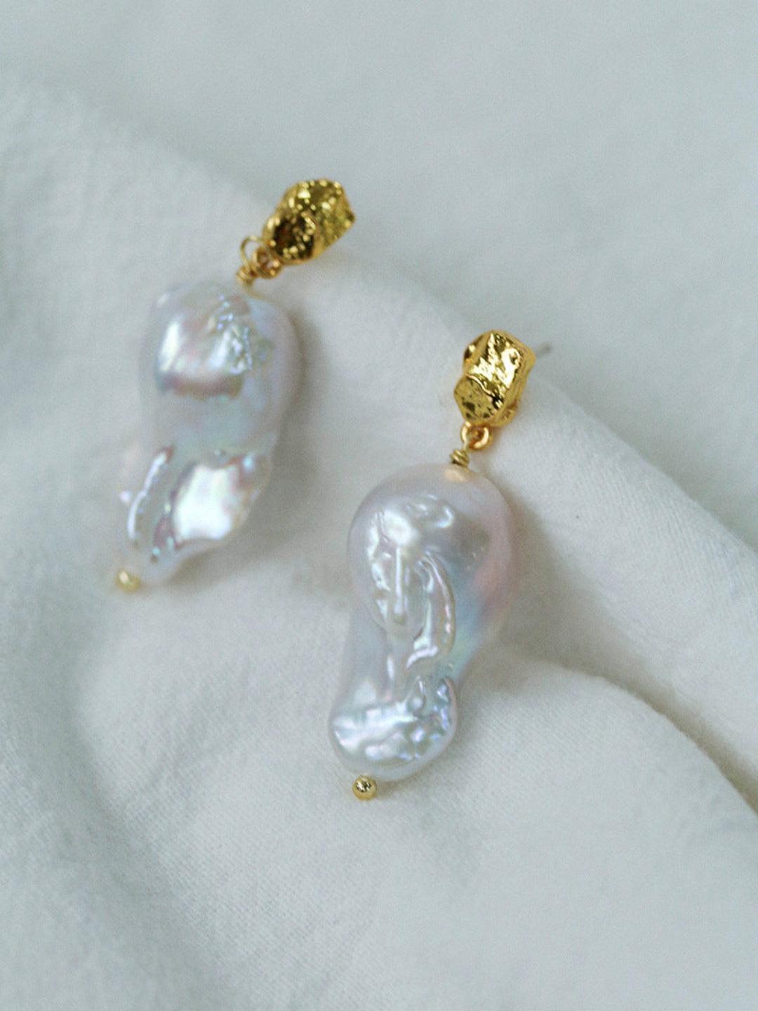 Lava Metal Baroque Pearl Drop Earrings - Gembea Jewelry
