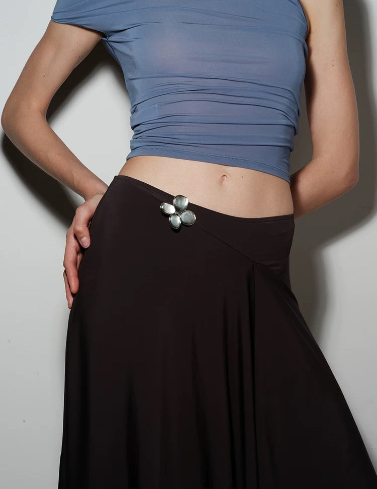 Lilac Blossom Gray Mother of pearl Brooch GEMBEA JEWELRY