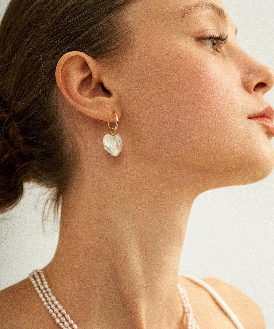 Love Heart Baroque Pearl Hoop Earrings - Gembea Jewelry