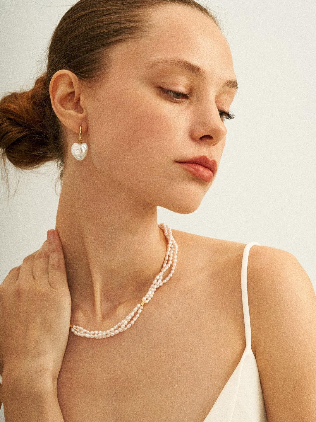 Love Heart Baroque Pearl Hoop Earrings - Gembea Jewelry