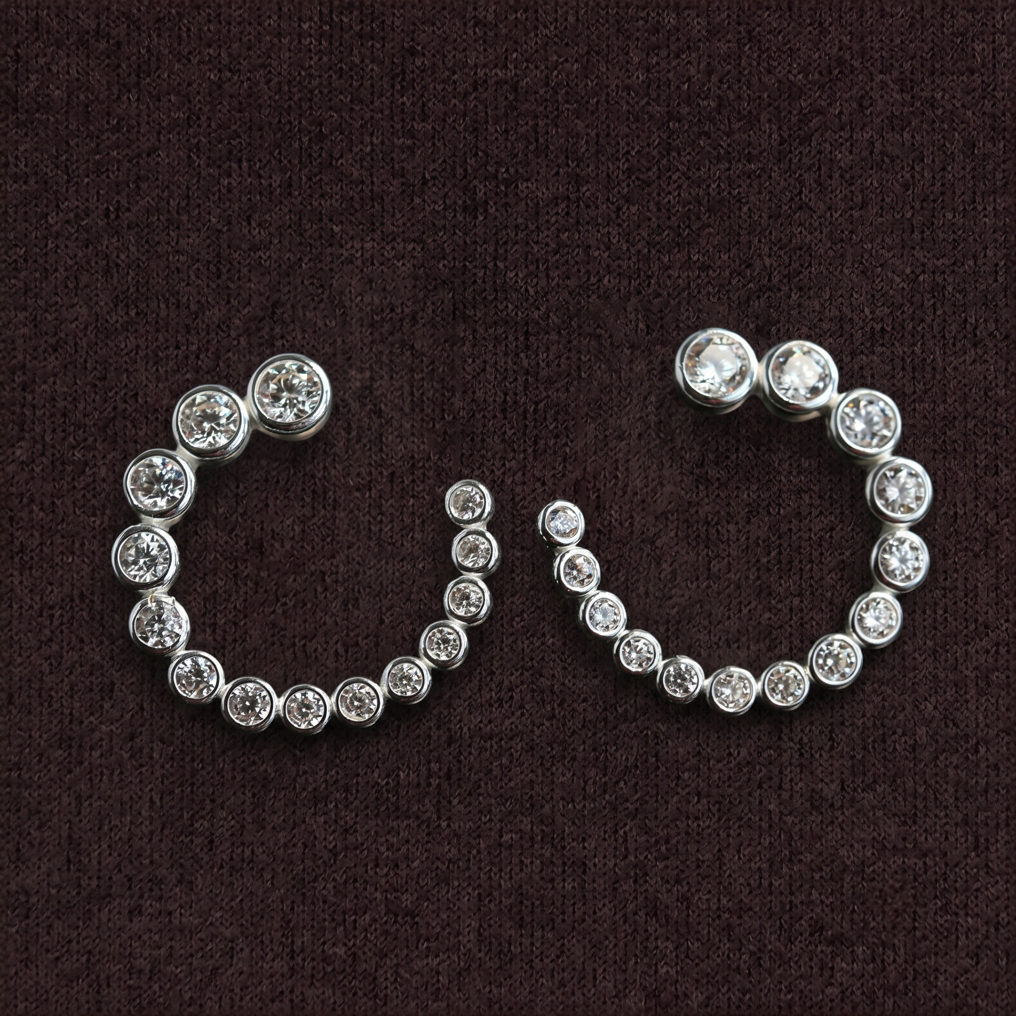 Lueur Bubble C-Shape Cubic Zircon Earrings-Silver gembea jewelry