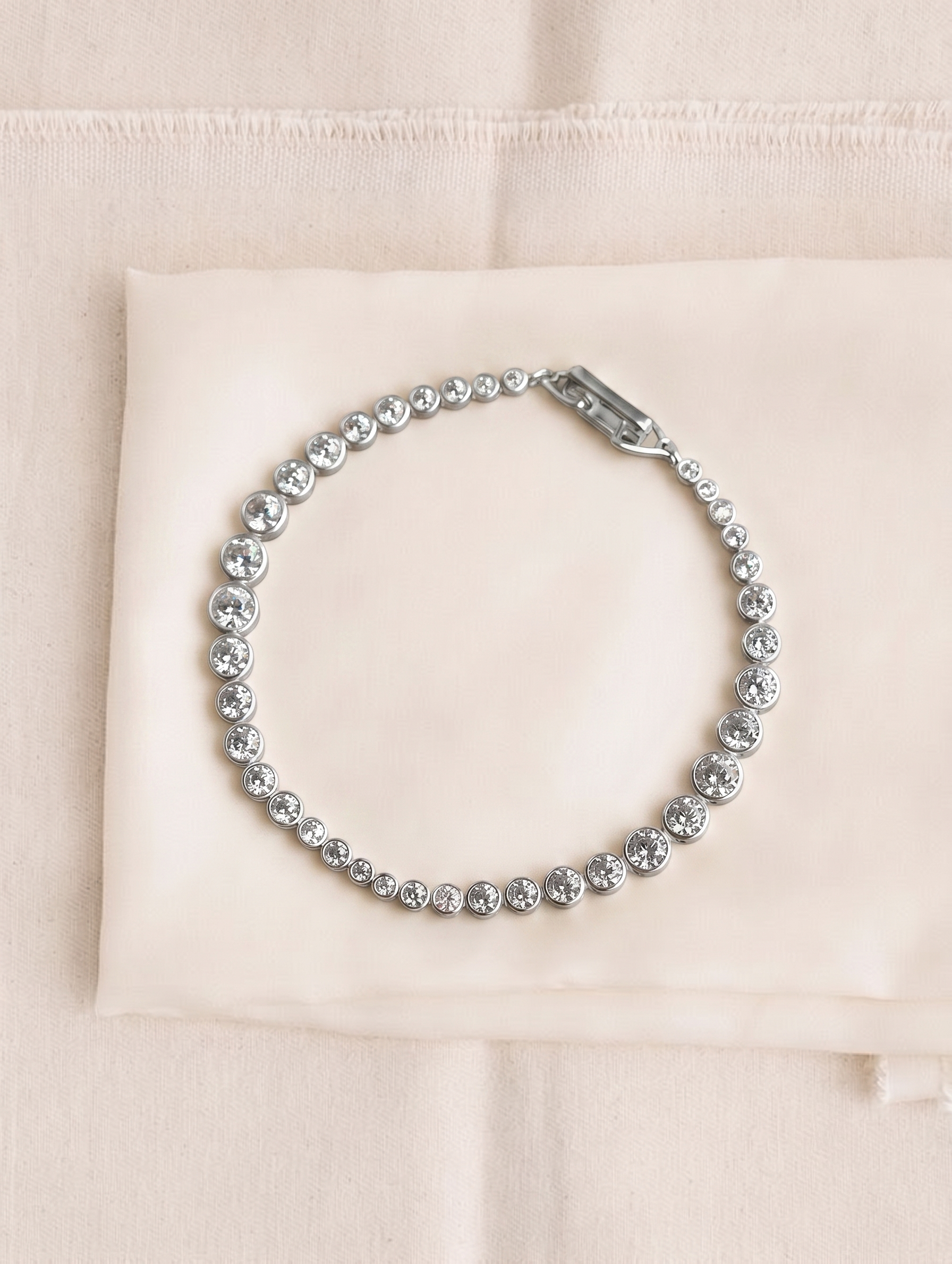 Lueur Bubble Cubic Zircon Bracelet-Silver gembea jewelry