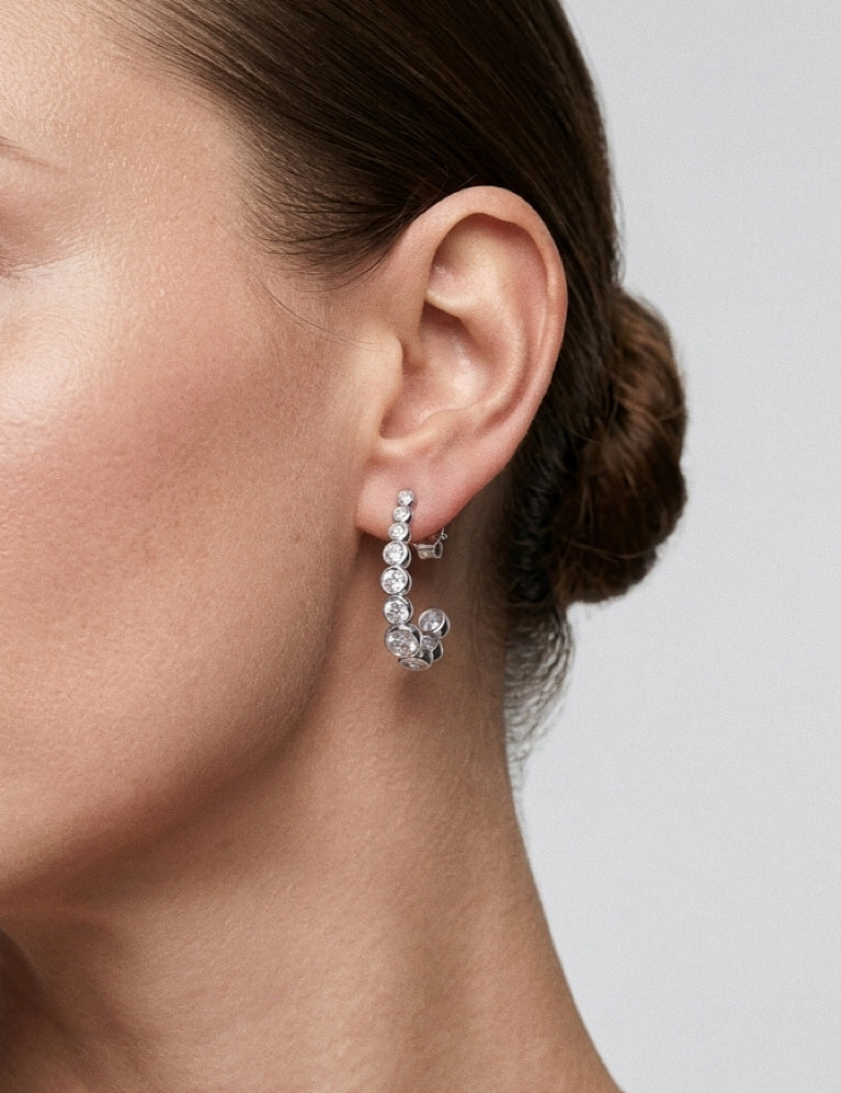 Lueur Bubble Curve Cubic Zircon Earrings-Silver gembea jewelry
