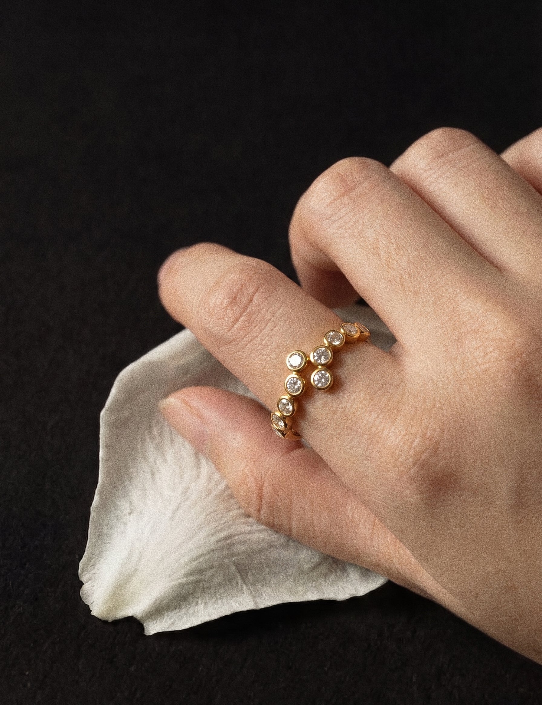 Lueur Bubble Curve Cubic Zircon Ring gold gembea jewelry