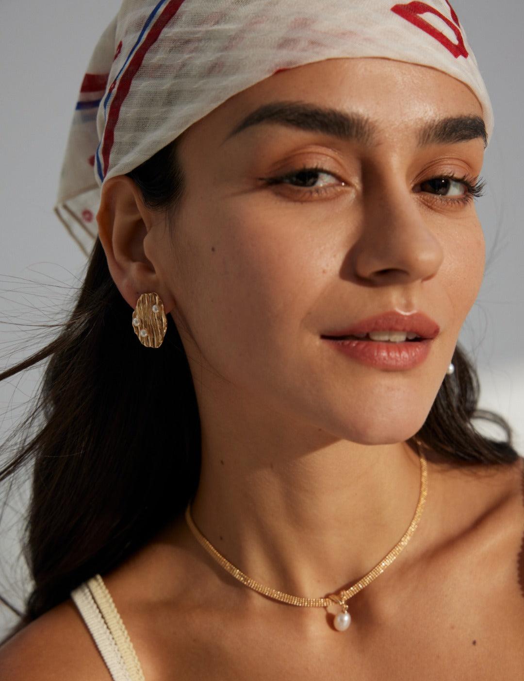 Luxury Irregular 18k Gold Chain Pearl Earrings - Gembea Jewelry