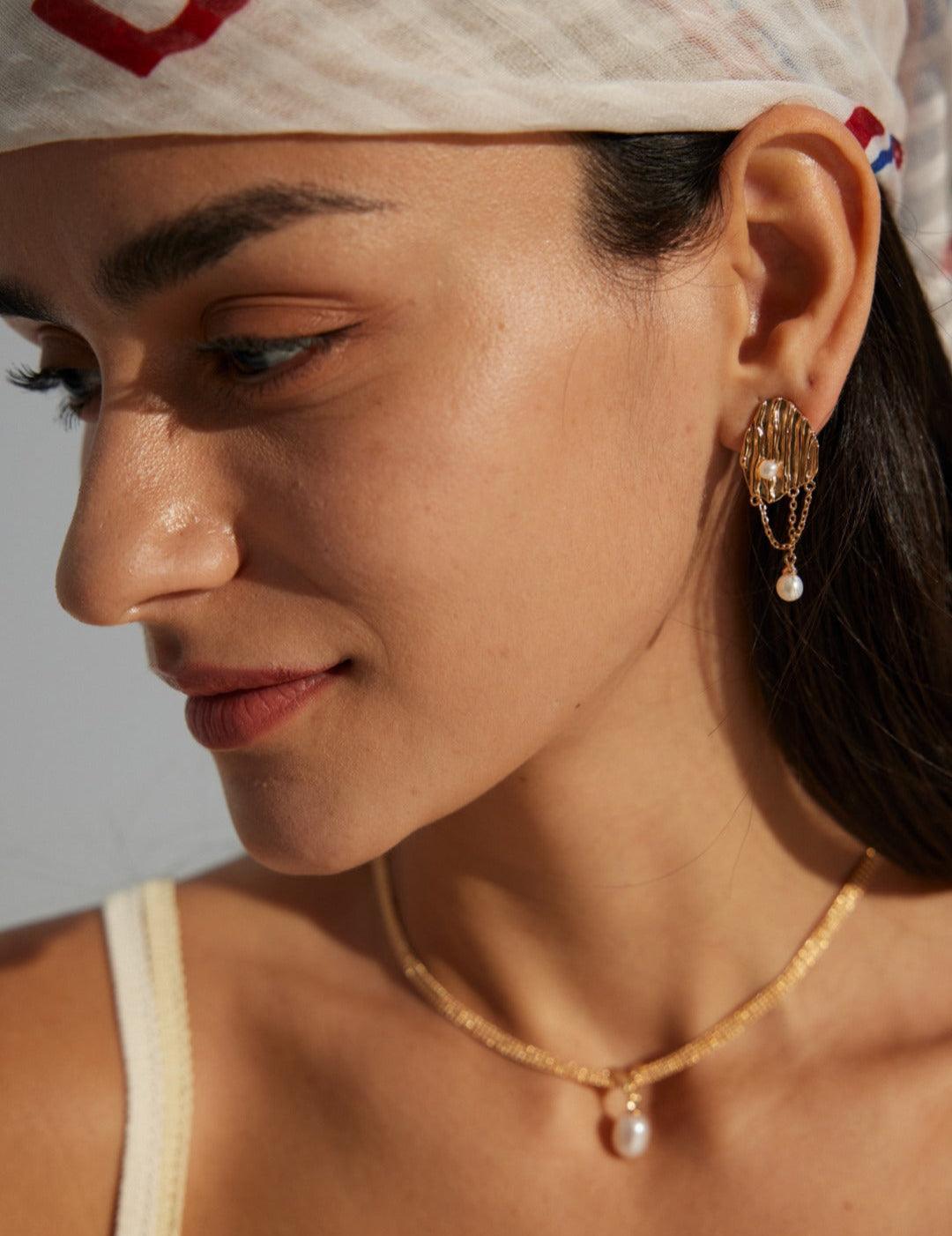 Luxury Irregular 18k Gold Chain Pearl Earrings - Gembea Jewelry