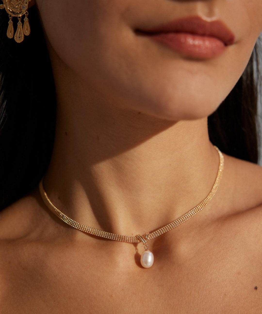 Massive Freshwater Pearl Pendant Necklace - Gembea Jewelry