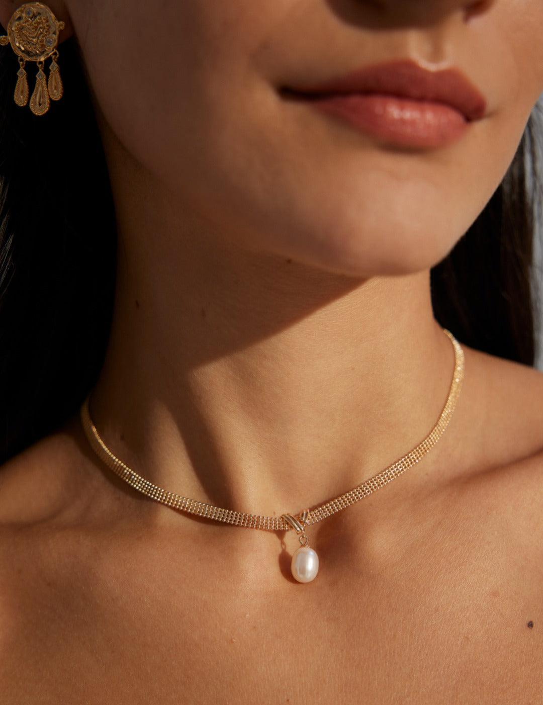 Massive Freshwater Pearl Pendant Necklace - Gembea Jewelry