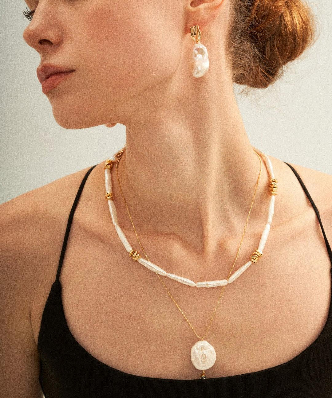 Metal Bean Strip Baroque Pearl Necklace - Gembea Jewelry