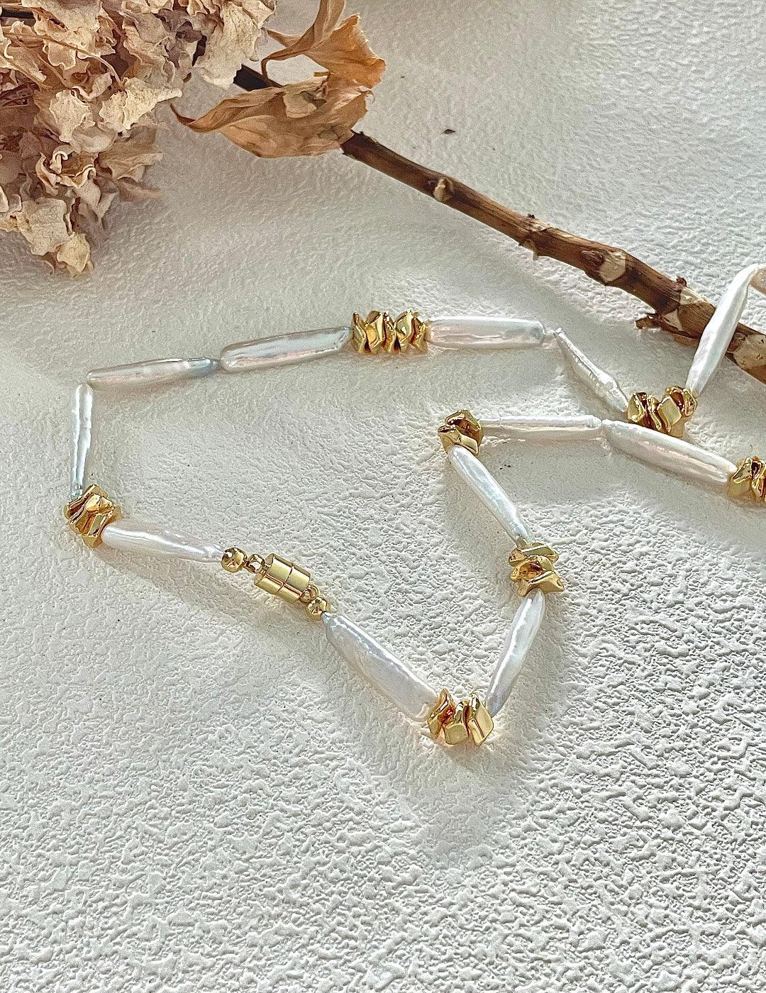 Metal Bean Strip Baroque Pearl Necklace - Gembea Jewelry