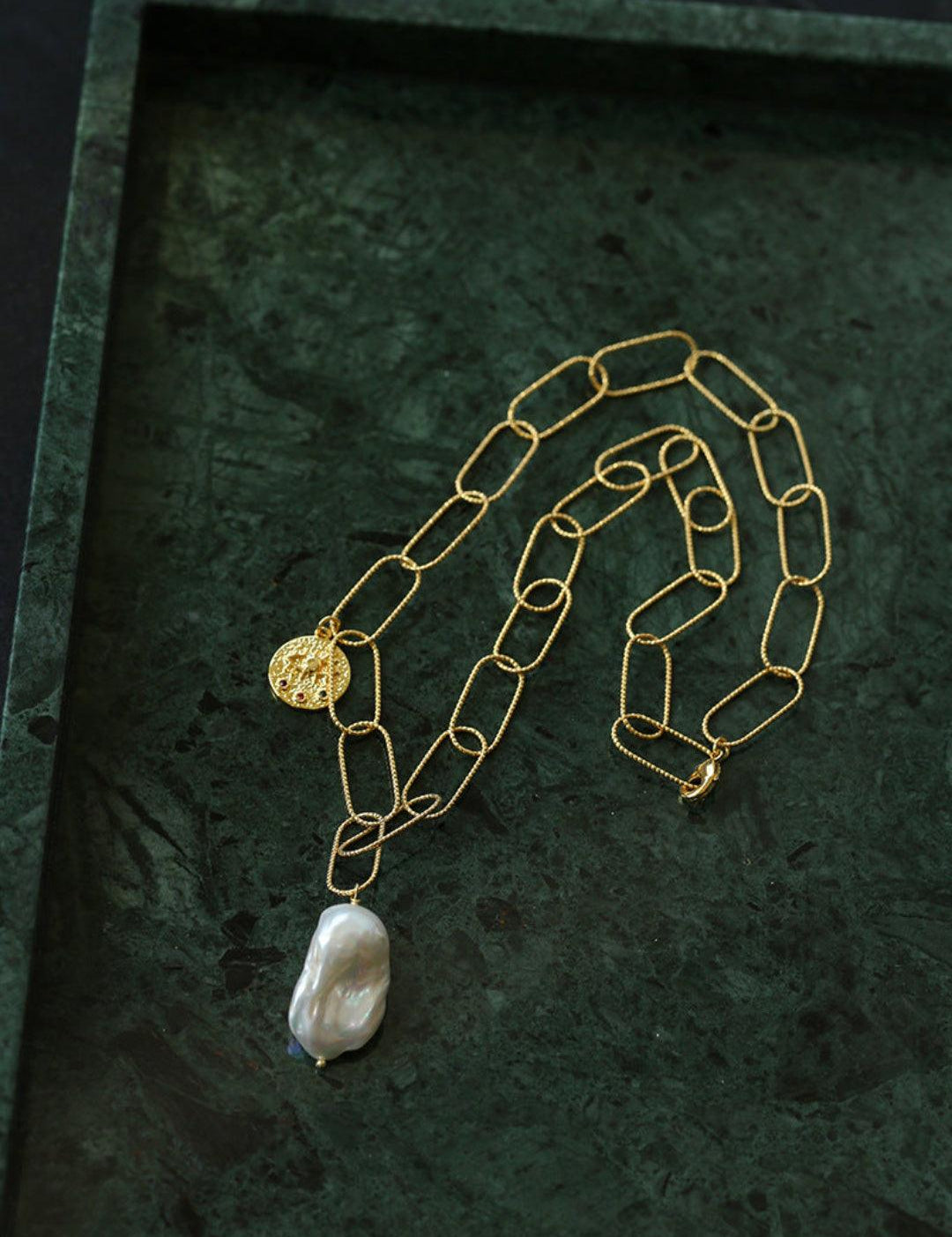 Metal Chain Baroque Pearl Pendant Necklace - Gembea Jewelry