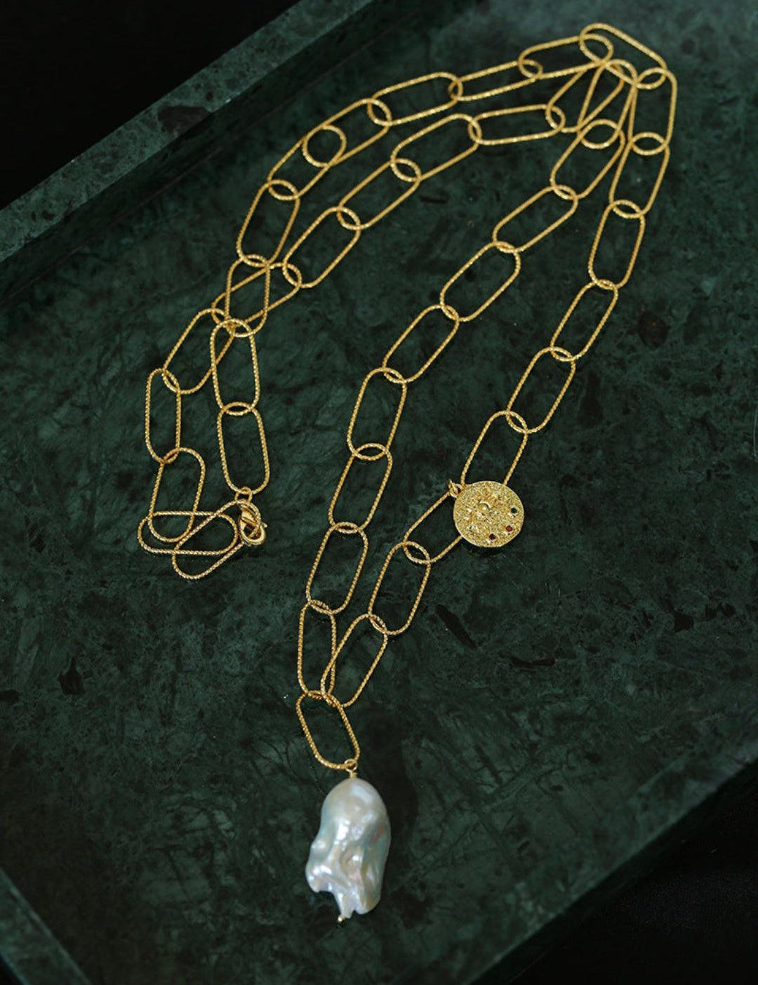 Metal Chain Baroque Pearl Pendant Necklace - Gembea Jewelry