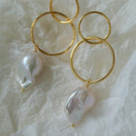 Metal Circle Baroque Pearl Drop Earrings - Gembea Jewelry